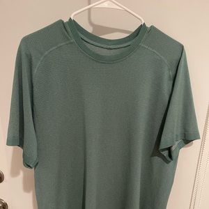 Lululemon Perforated Green T-Shirt - Large